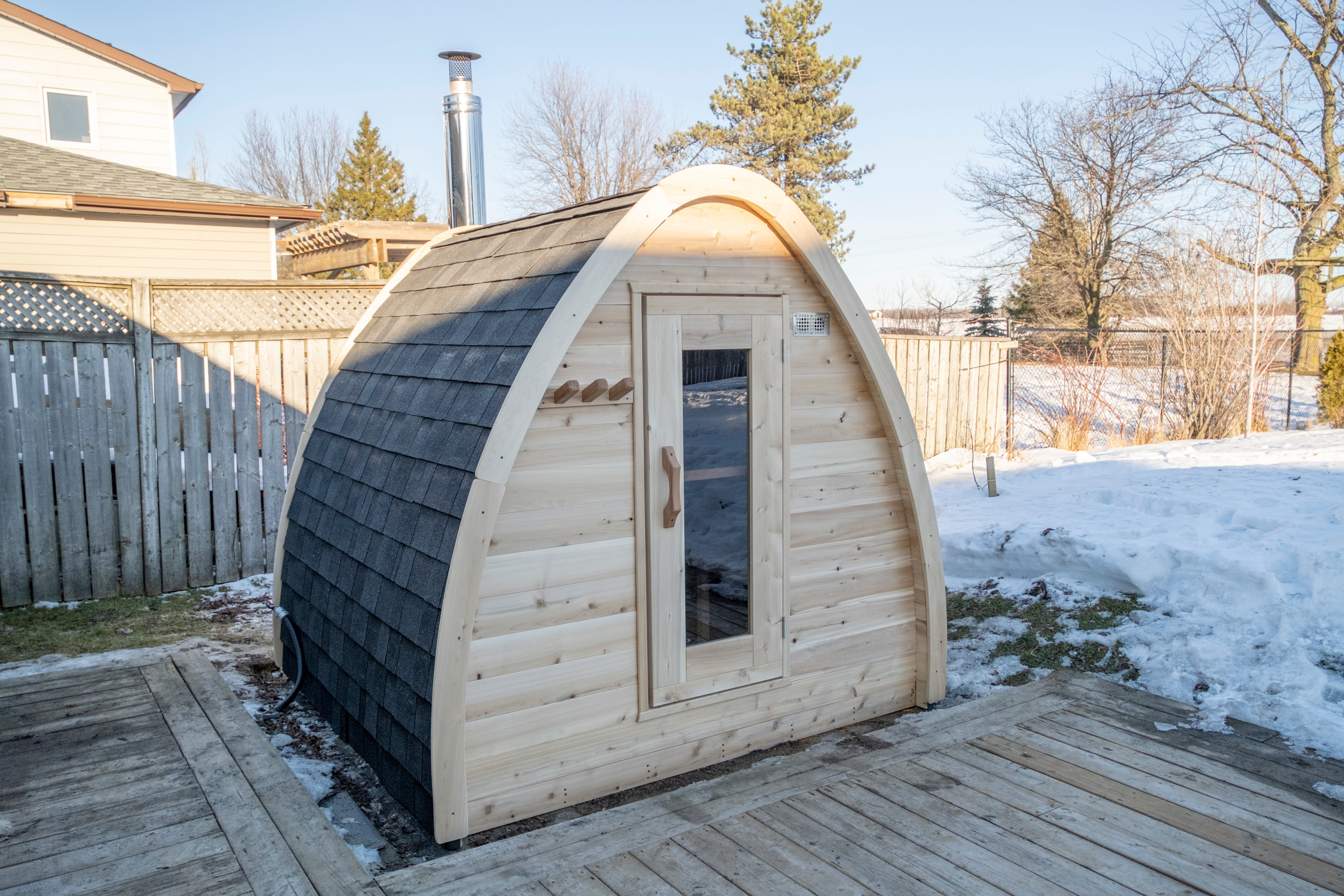 Dundalk LeisureCraft Canadian Timber Mini Pod Sauna (3-4 Person) - CTC77MW