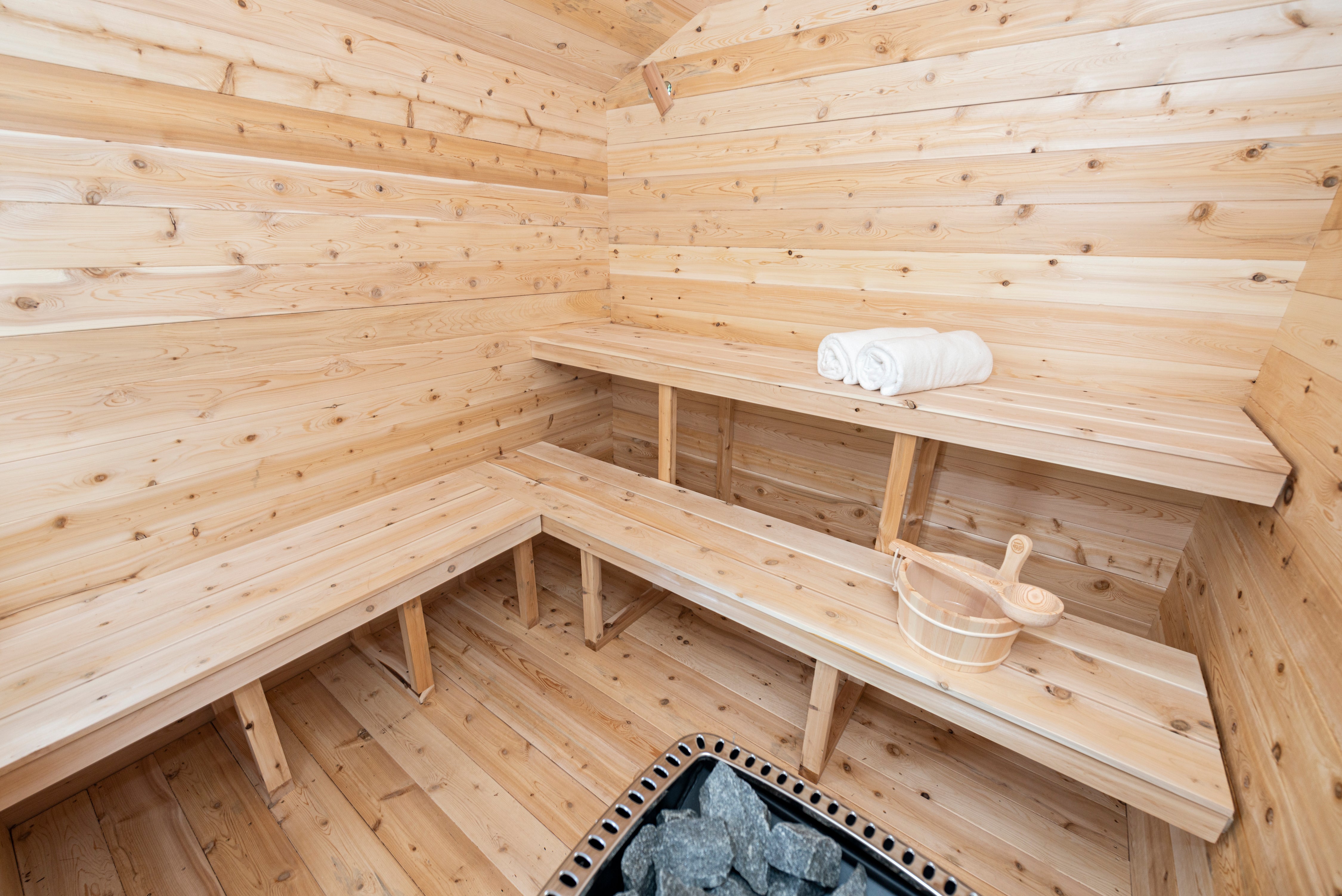 Dundalk LeisureCraft Georgian Cabin Sauna (4-6 Person) CTC88W