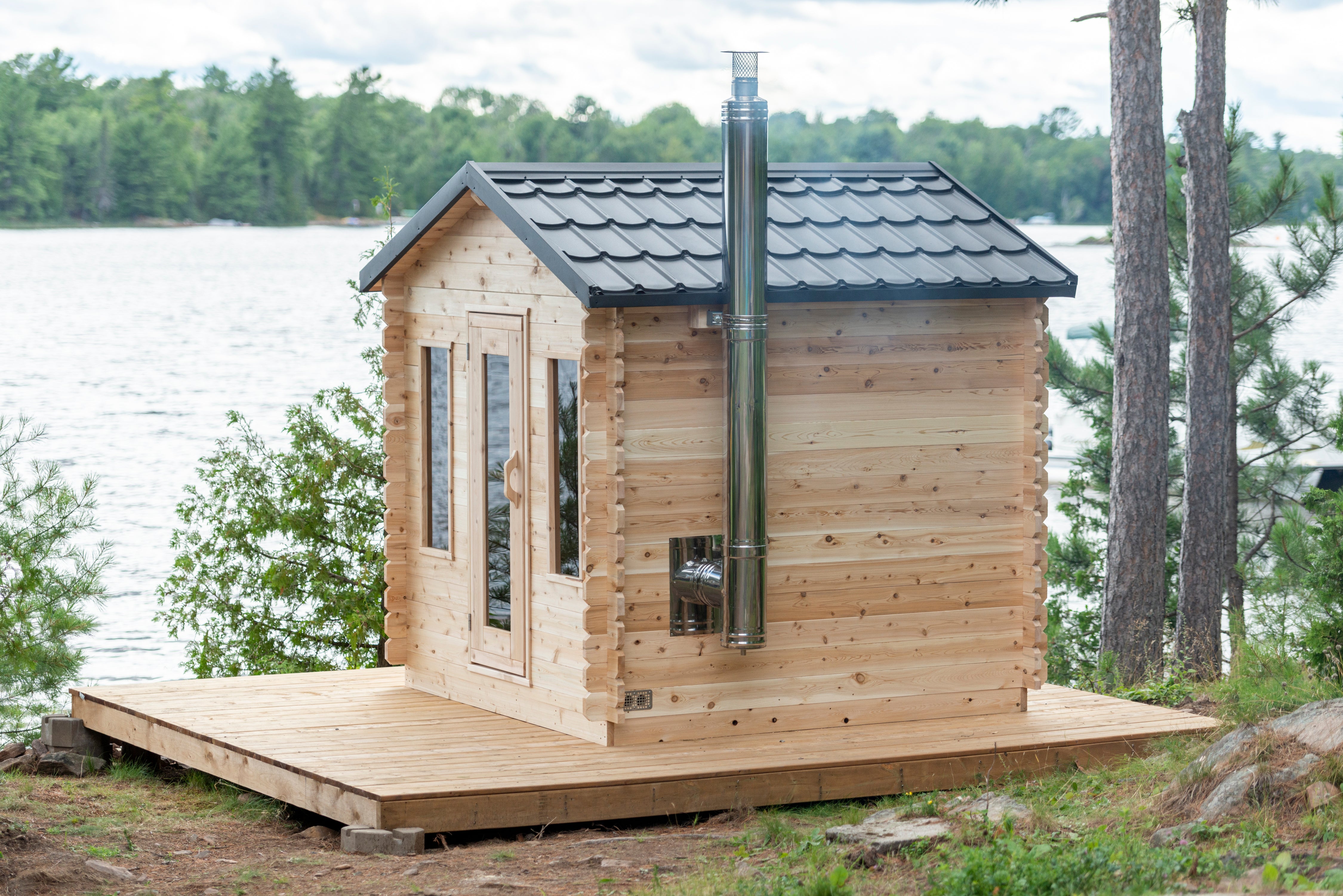 Dundalk LeisureCraft Georgian Cabin Sauna (4-6 Person) CTC88W