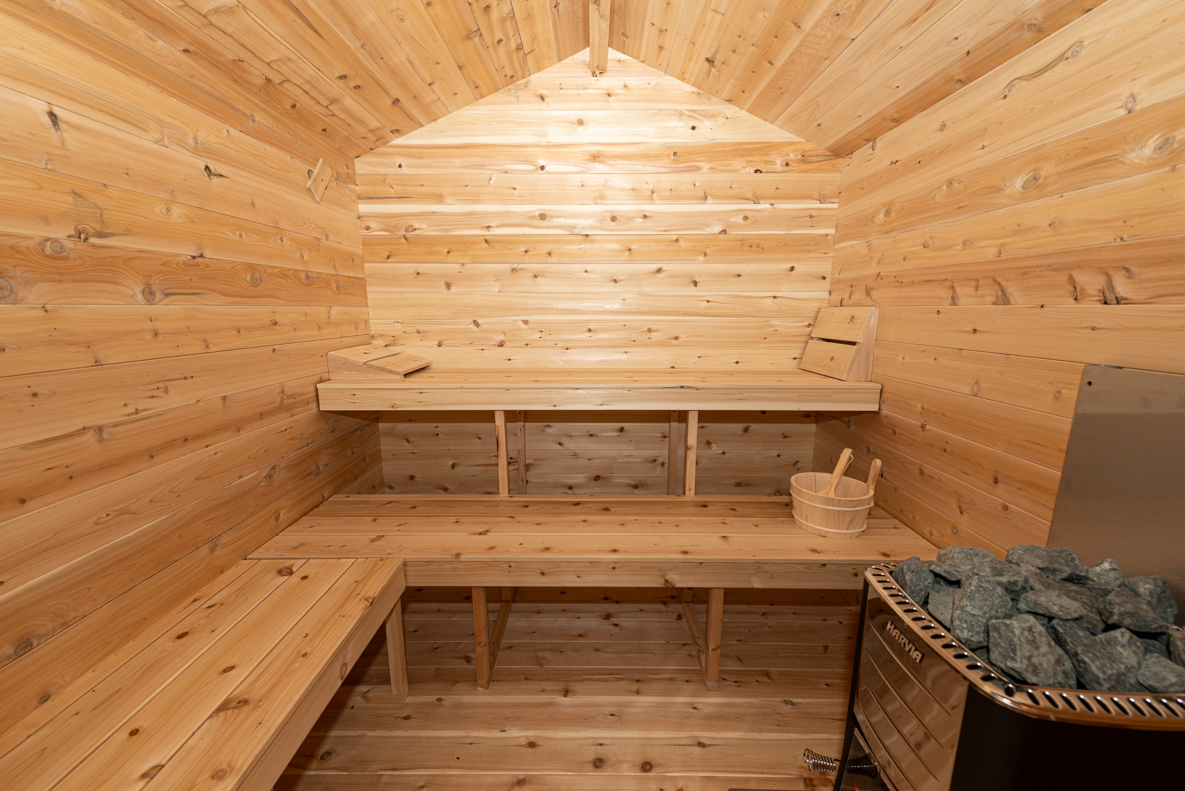 LeisureCraft Canadian Timber Georgian Sauna with Changeroom CTC88CW