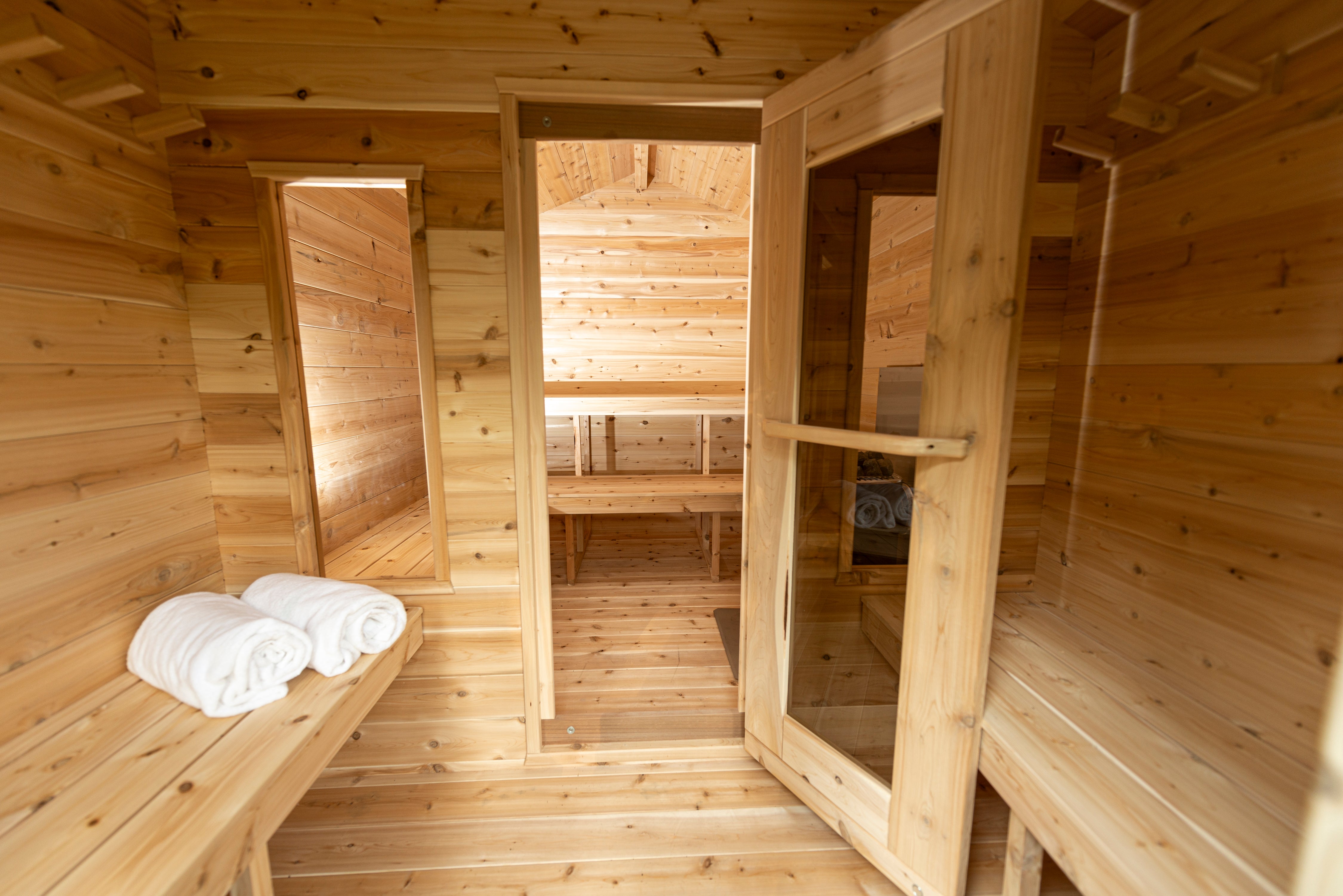 LeisureCraft Canadian Timber Georgian Sauna with Changeroom CTC88CW