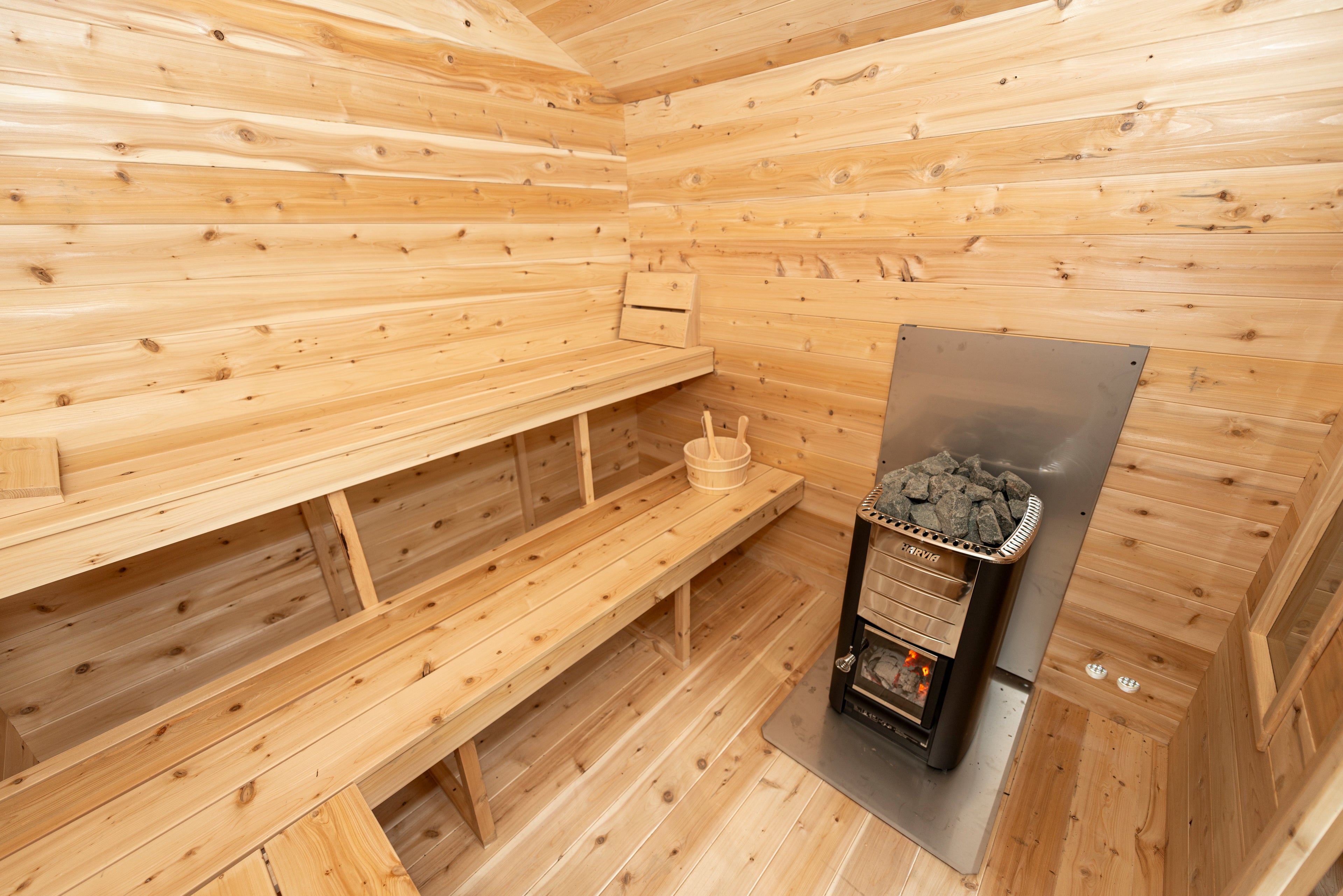 LeisureCraft Canadian Timber Georgian Sauna with Changeroom CTC88CW