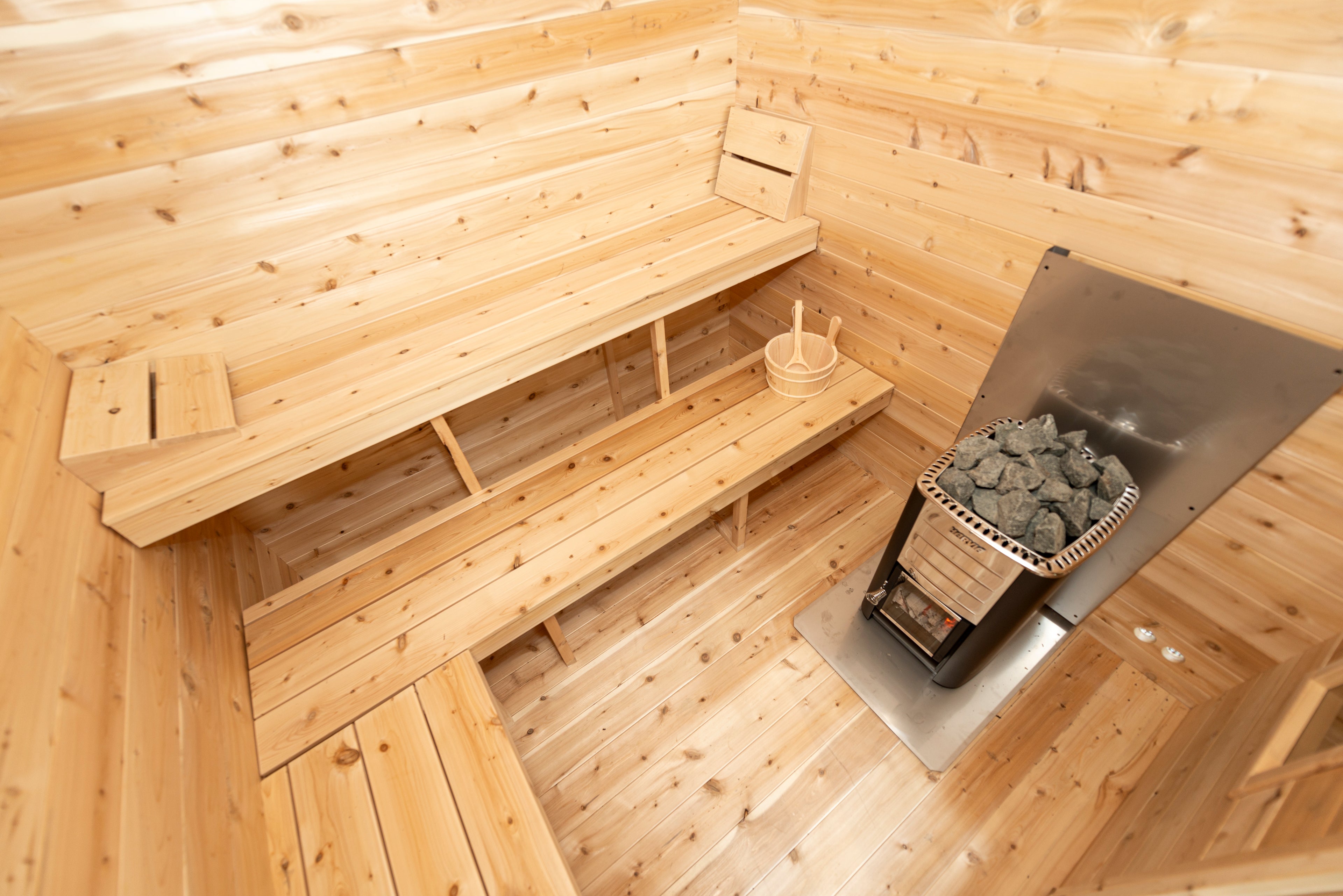 LeisureCraft Canadian Timber Georgian Sauna with Changeroom CTC88CW