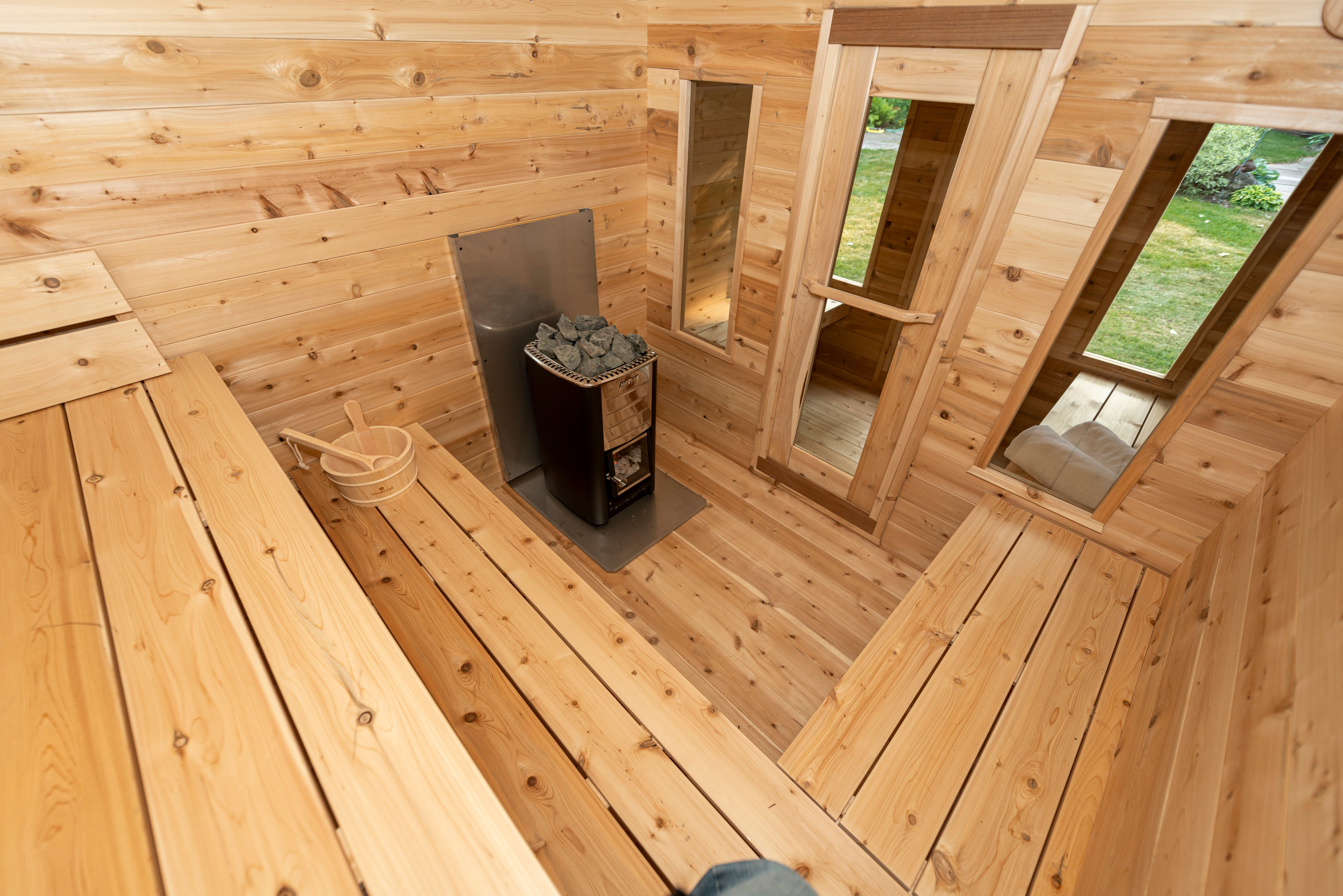 LeisureCraft Canadian Timber Georgian Sauna with Changeroom CTC88CW